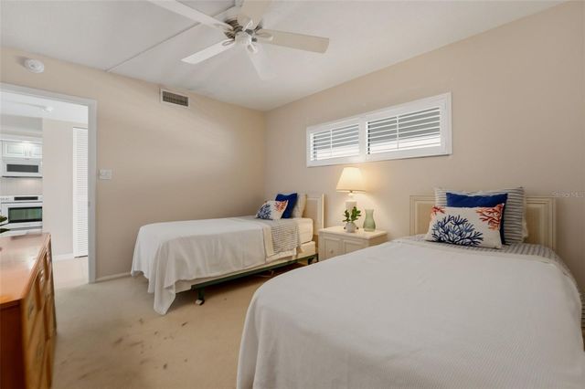 1150 TARPON CENTER DRIVE 3D, Venice, FL 34285