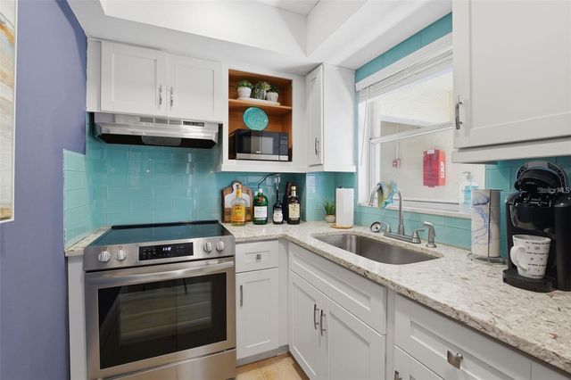 1150 TARPON CENTER DRIVE 3D, Venice, FL 34285