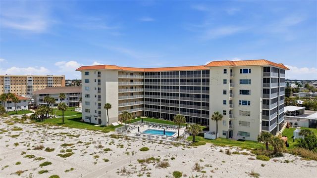 1150 TARPON CENTER DRIVE 3D, Venice, FL 34285