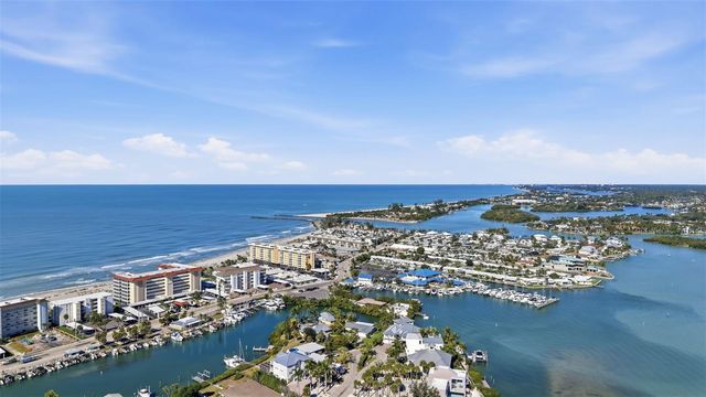 1150 TARPON CENTER DRIVE 3D, Venice, FL 34285