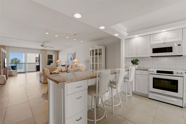 1150 TARPON CENTER DRIVE 3D, Venice, FL 34285