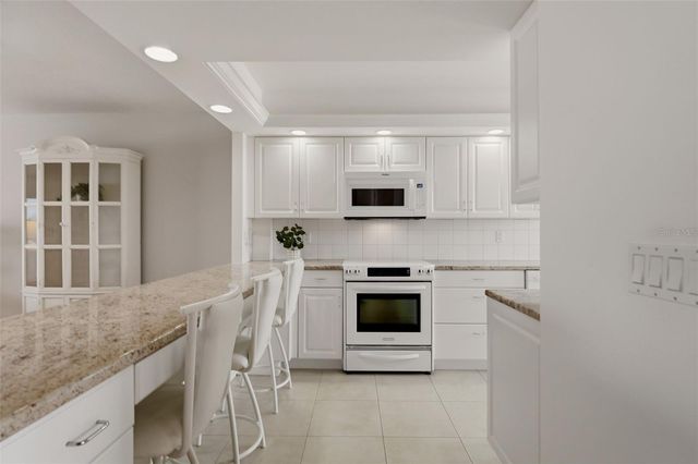 1150 TARPON CENTER DRIVE 3D, Venice, FL 34285