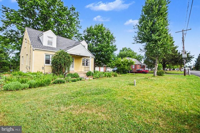 436 RICHLANDTOWN PIKE, Quakertown, PA 18951