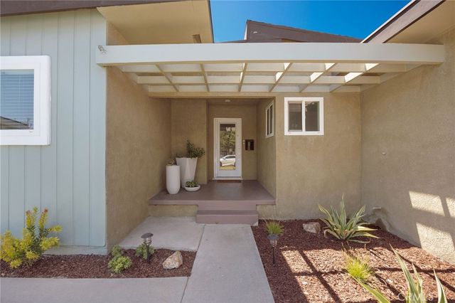3265 Senasac, Long Beach, CA 90808