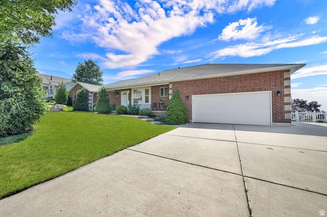 437 E 3650 N, North Ogden, UT 84414