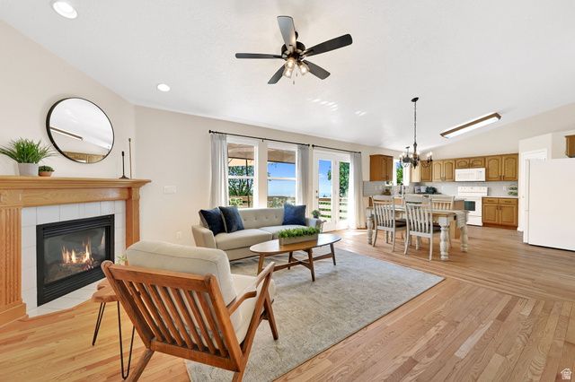 437 E 3650 N, North Ogden, UT 84414