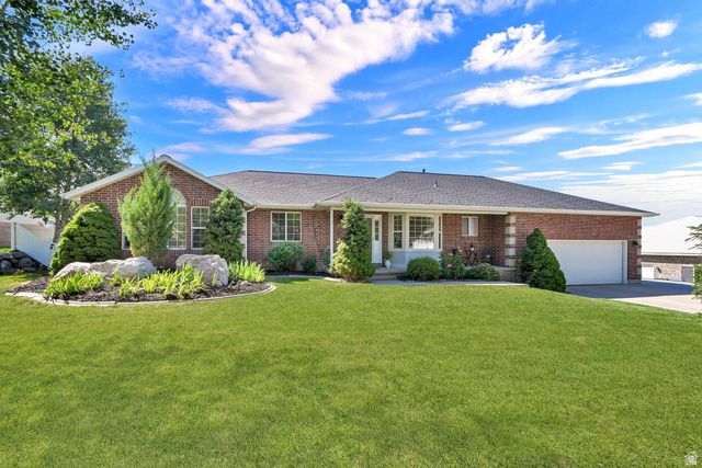 437 E 3650 N, North Ogden, UT 84414