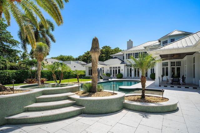 17837 Fieldbrook Circle W, Boca Raton, FL 33496