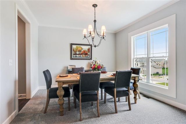 18604 Mohawk Lane, Overland Park, KS 66085