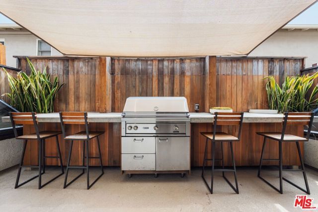 831 14th Street 2, Santa Monica, CA 90403