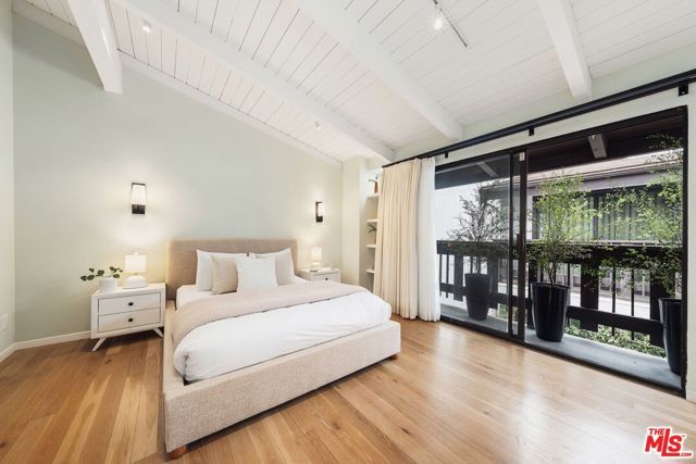 831 14th Street 2, Santa Monica, CA 90403