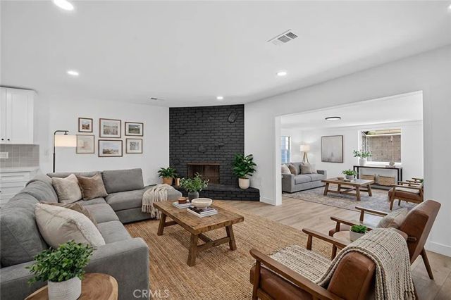 9587 Bolton Avenue, Montclair, CA 91763