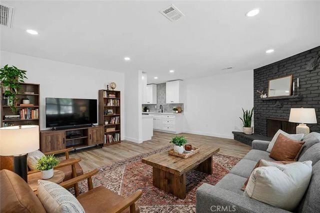 9587 Bolton Avenue, Montclair, CA 91763