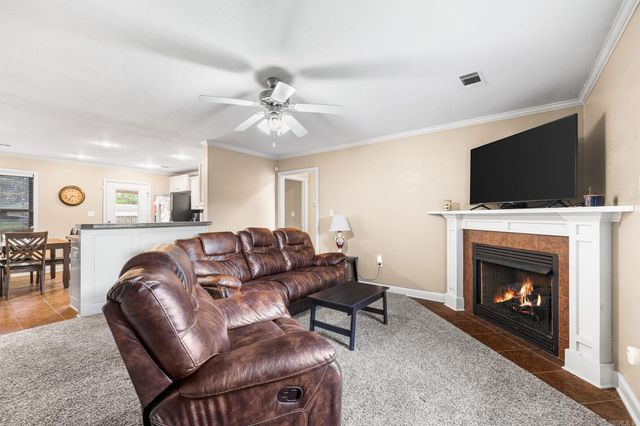 1008 Stevenson Cove, Jacksonville, AR 72076