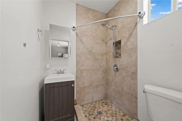 2020 E. 14th, Long Beach, CA 90804