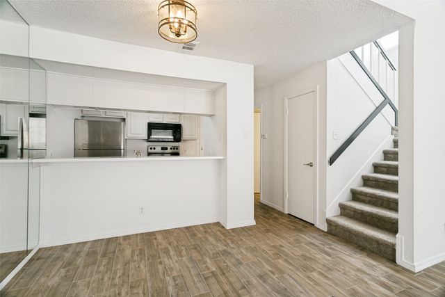 18240 Midway Road 901, Dallas, TX 75287