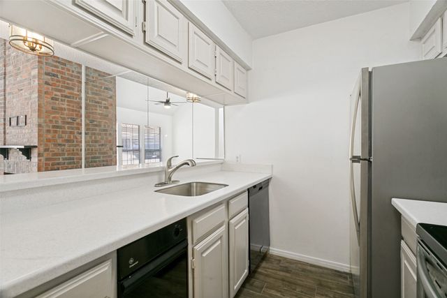 18240 Midway Road 901, Dallas, TX 75287