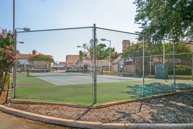 18240 Midway Road 901, Dallas, TX 75287