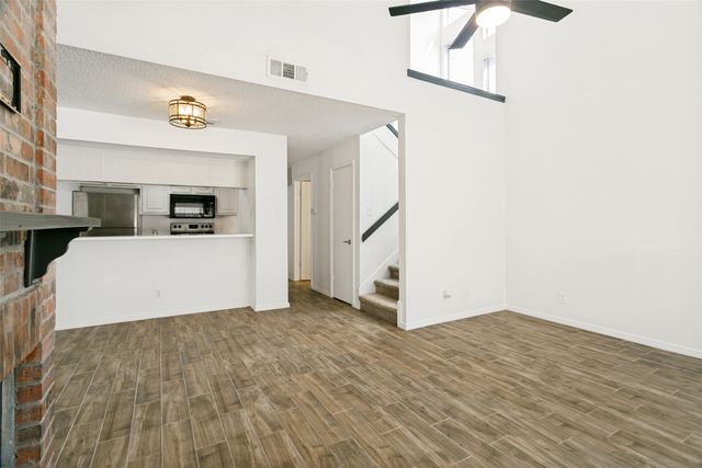 18240 Midway Road 901, Dallas, TX 75287