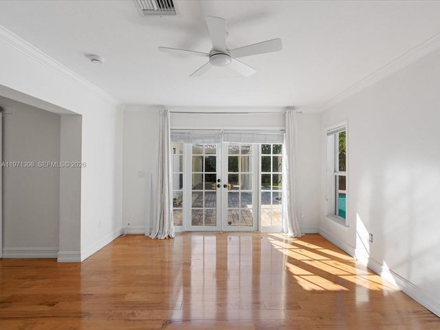 2833 NE 22nd St, Fort Lauderdale, FL 33305