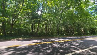 39939 Moravian Drive, Clinton Township, MI 48036