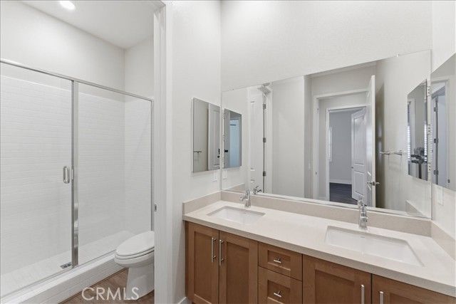 4725 Flora Park Way, Cypress, CA 90720