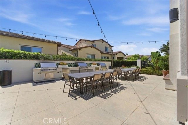 4725 Flora Park Way, Cypress, CA 90720