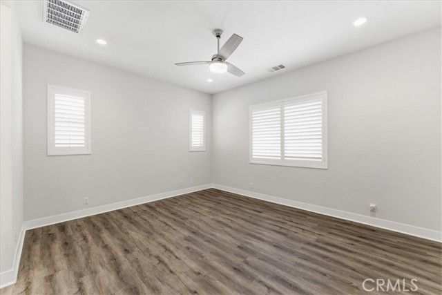 4725 Flora Park Way, Cypress, CA 90720