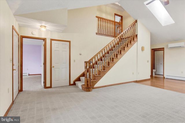 7208 KOPP RD, Spring Grove, PA 17362