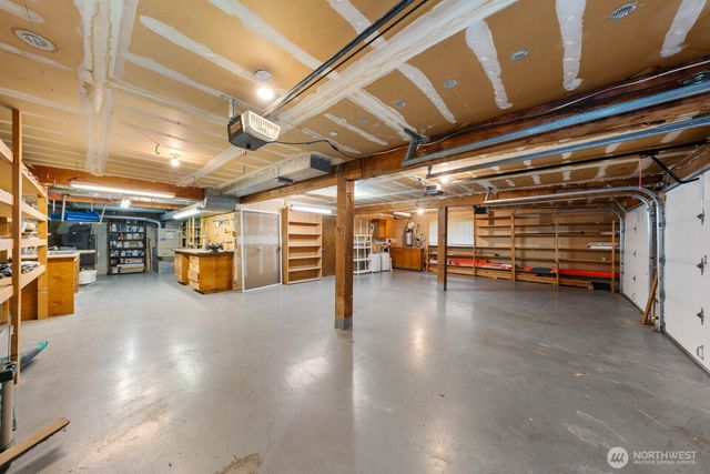 4830 88th Place SE, Mercer Island, WA 98040