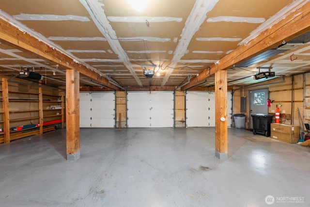 4830 88th Place SE, Mercer Island, WA 98040