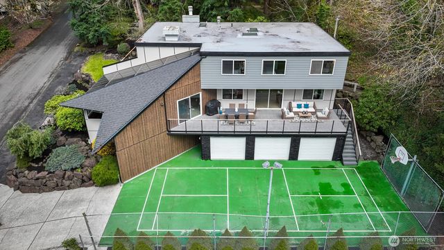 4830 88th Place SE, Mercer Island, WA 98040
