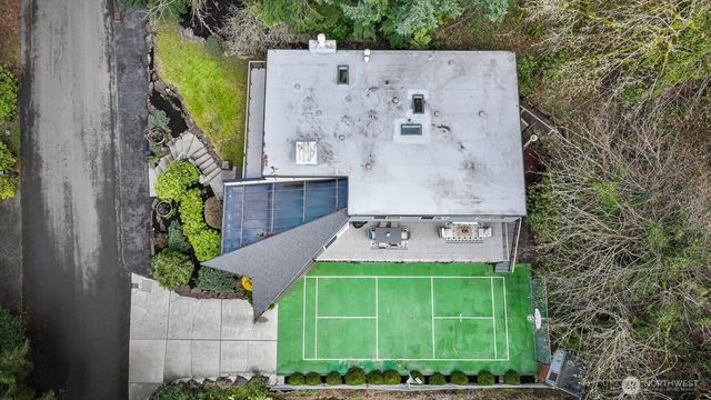 4830 88th Place SE, Mercer Island, WA 98040
