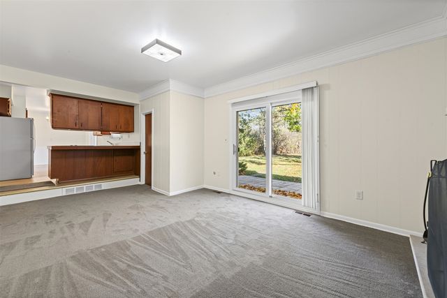 29166 Lorikay Street, Farmington Hills, MI 48334