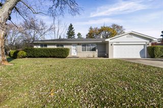 29166 Lorikay Street, Farmington Hills, MI 48334