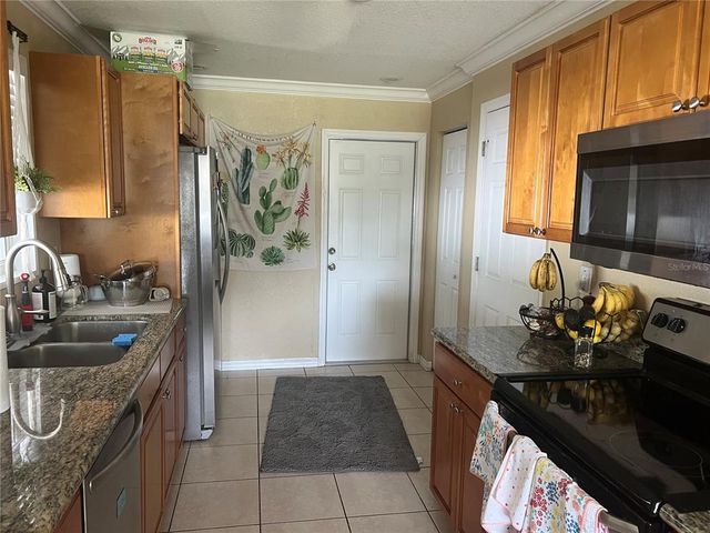 4431 W WALLACE AVENUE, Tampa, FL 33611