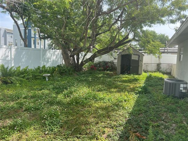 4431 W WALLACE AVENUE, Tampa, FL 33611