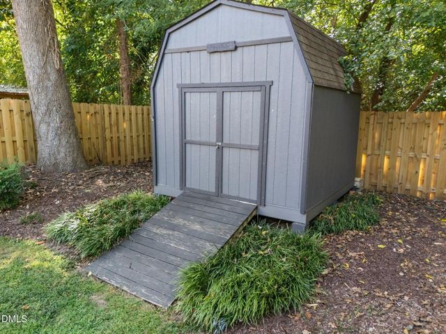 3523 Brentwood Road, Raleigh, NC 27604