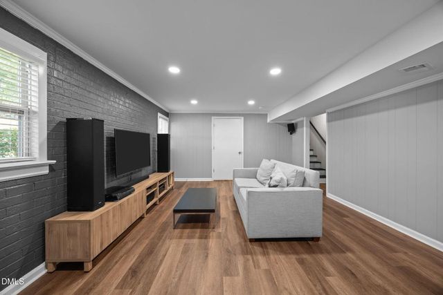 3523 Brentwood Road, Raleigh, NC 27604