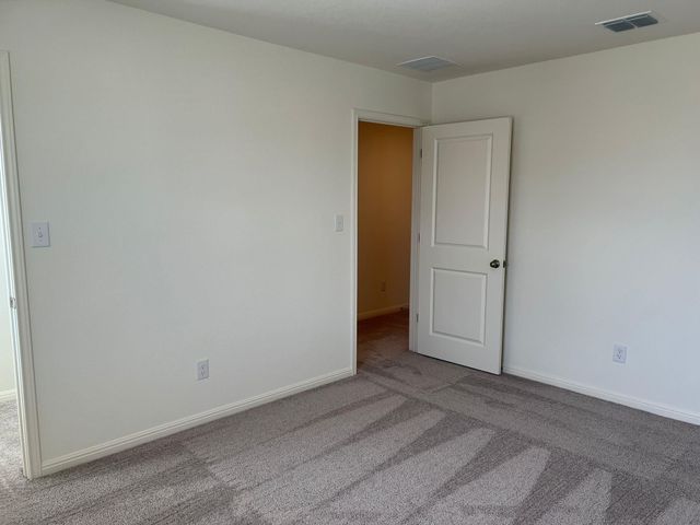 624 Gemsbok DR, Hutto, TX 78364