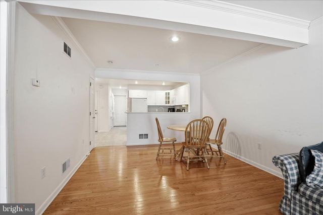 6 SPRING HILL LN, Mountville, PA 17554