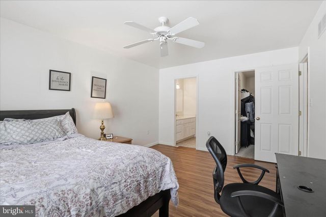 6 SPRING HILL LN, Mountville, PA 17554