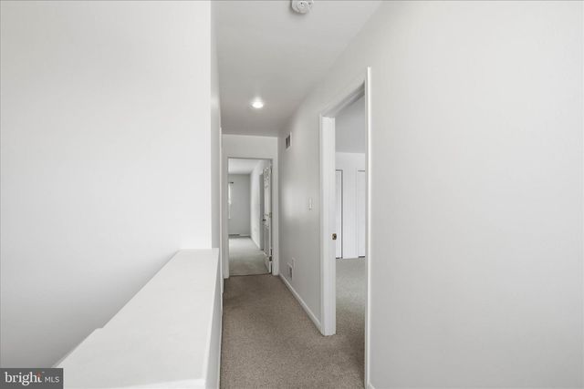 6 SPRING HILL LN, Mountville, PA 17554