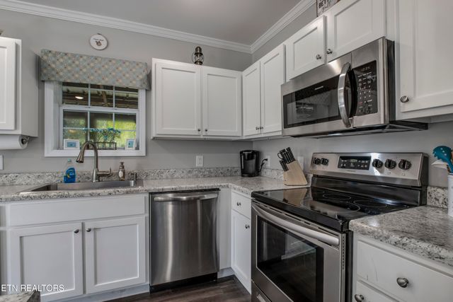 196 County Road 656, Athens, TN 37303