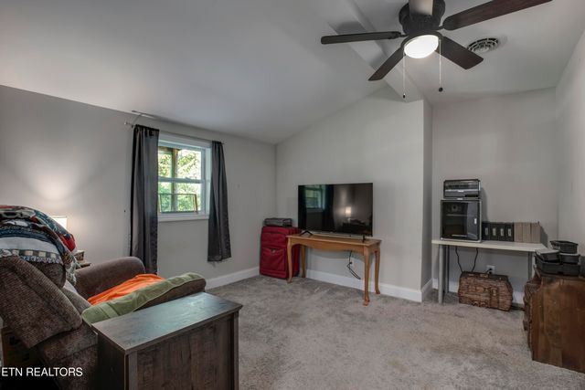 196 County Road 656, Athens, TN 37303