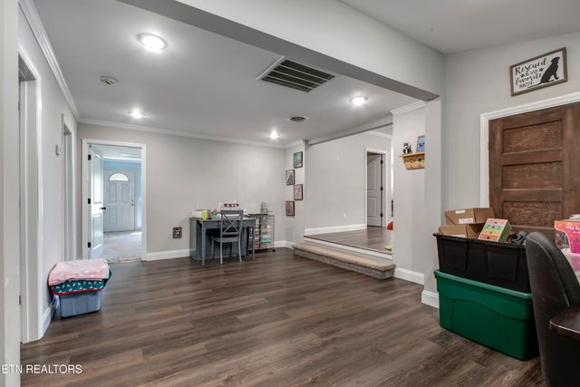 196 County Road 656, Athens, TN 37303