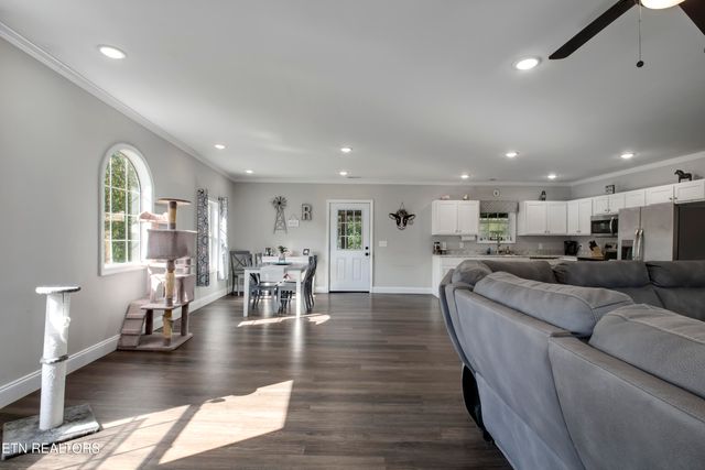 196 County Road 656, Athens, TN 37303