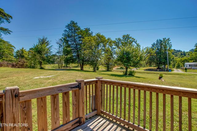 196 County Road 656, Athens, TN 37303