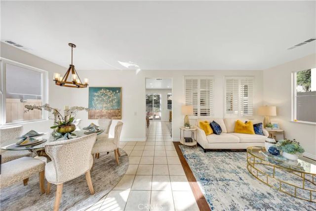 27732 Elkwood, Castaic, CA 91384