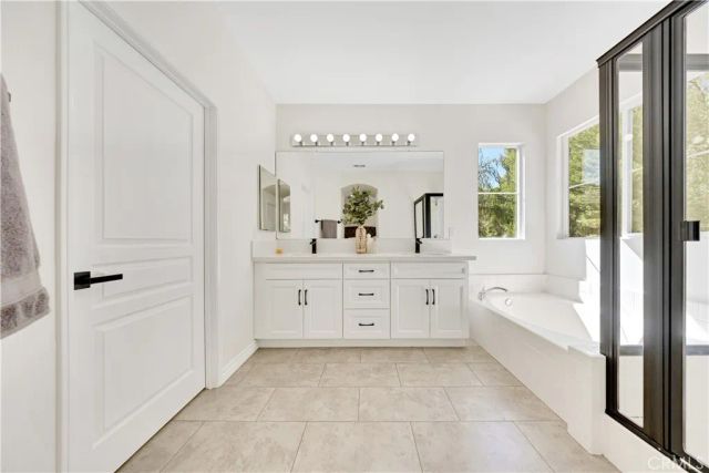 27732 Elkwood, Castaic, CA 91384